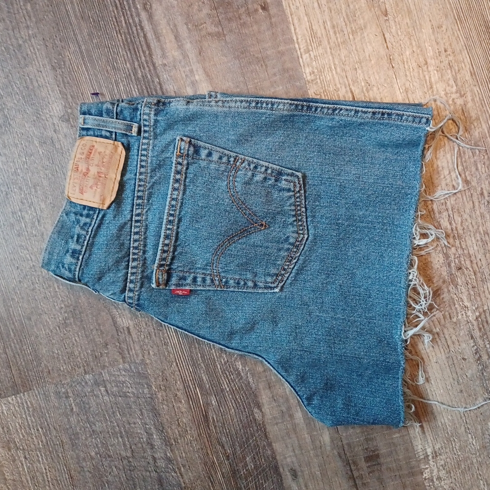 Levi's vintage 550 denim cutoffs